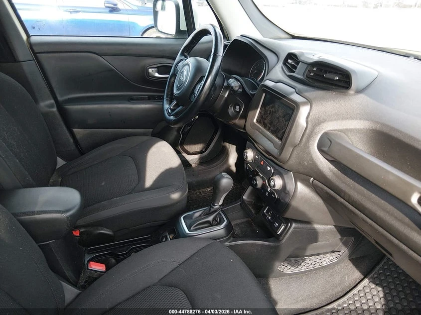 Jeep Renegade 2.4l Altitude Fwd, снимка 5 - Автомобили и джипове - 54618908