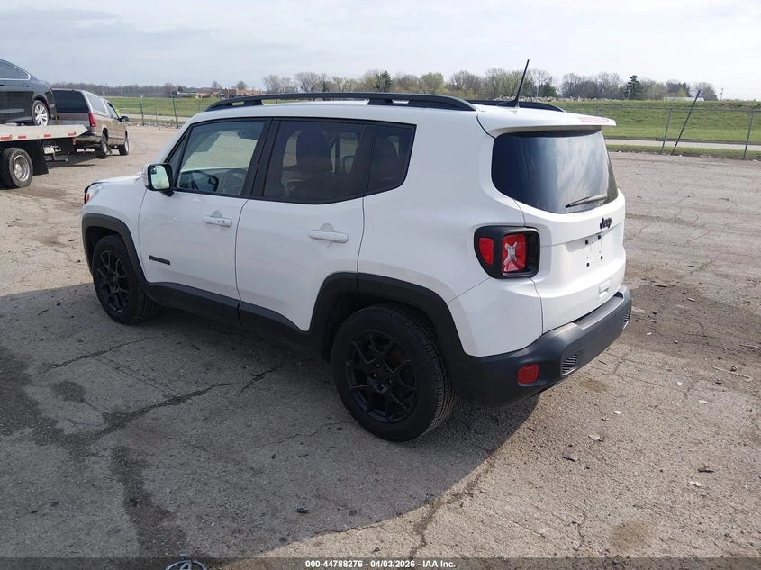 Jeep Renegade 2.4l Altitude Fwd, снимка 3 - Автомобили и джипове - 54618908