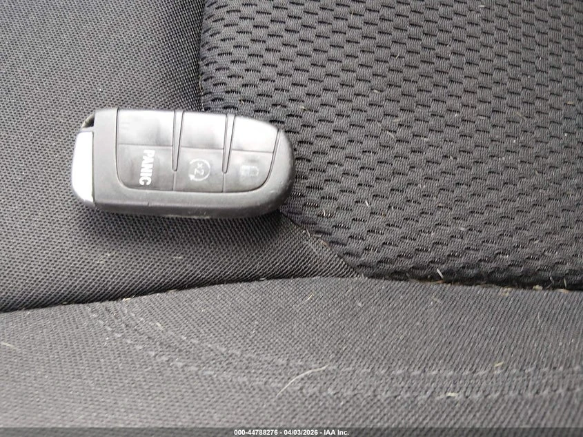Jeep Renegade 2.4l Altitude Fwd, снимка 11 - Автомобили и джипове - 54618908