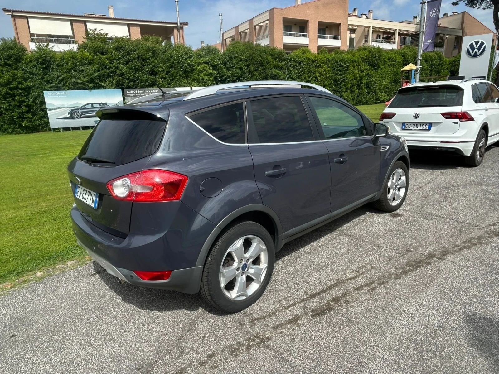 Ford Kuga 80k KM! Titanium!! UNIKAT!!!, снимка 3 - Автомобили и джипове - 54617836