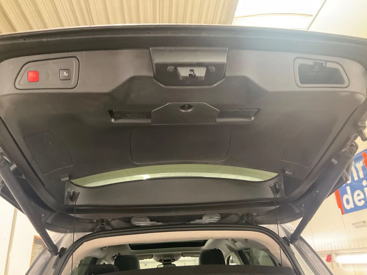 Citroen C5 Aircross 2.0 HDI 180 Ps PANORAMA* * 360-KAMERA* * , снимка 10 - Автомобили и джипове - 54767710
