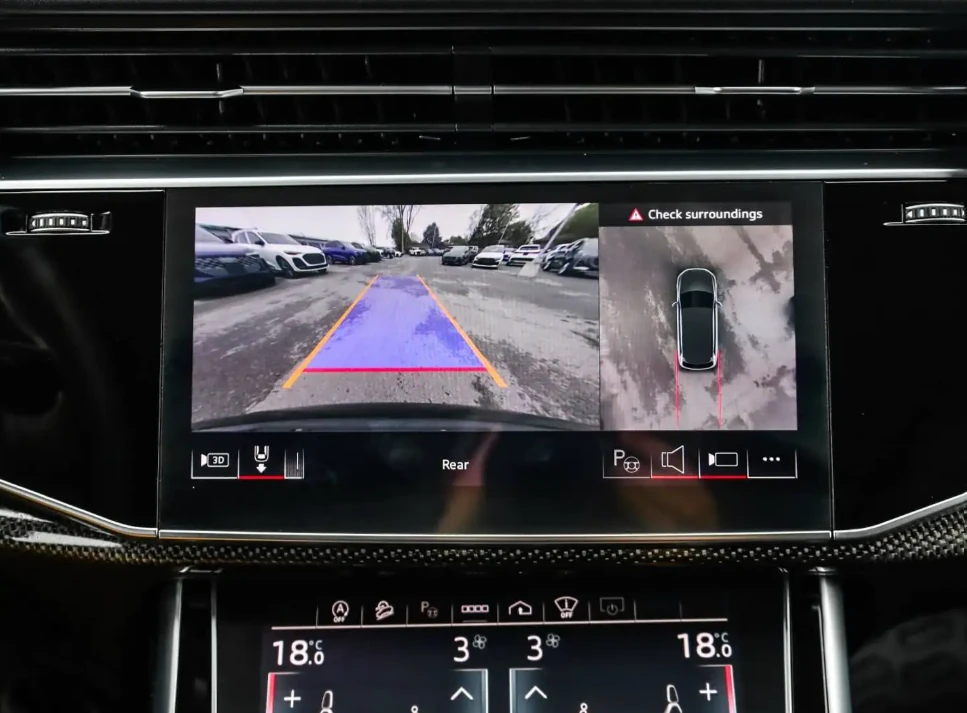 Audi SQ7 * Dynamic Pack* Massage* Обдух* Pano* 360* B&O* HU, снимка 8 - Автомобили и джипове - 55409003