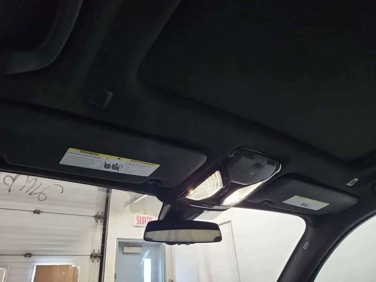 BMW X5 * XDRIVE40I * CARFAX * БЕЗ ПЪРВОНАЧАЛНА ВНОСКА, снимка 13 - Автомобили и джипове - 55423472