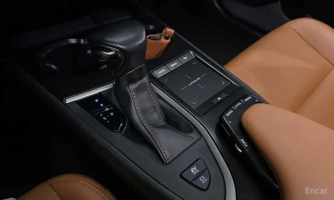 Lexus UX * 2.0 2WD *  | Mobile.bg � ����������� 9