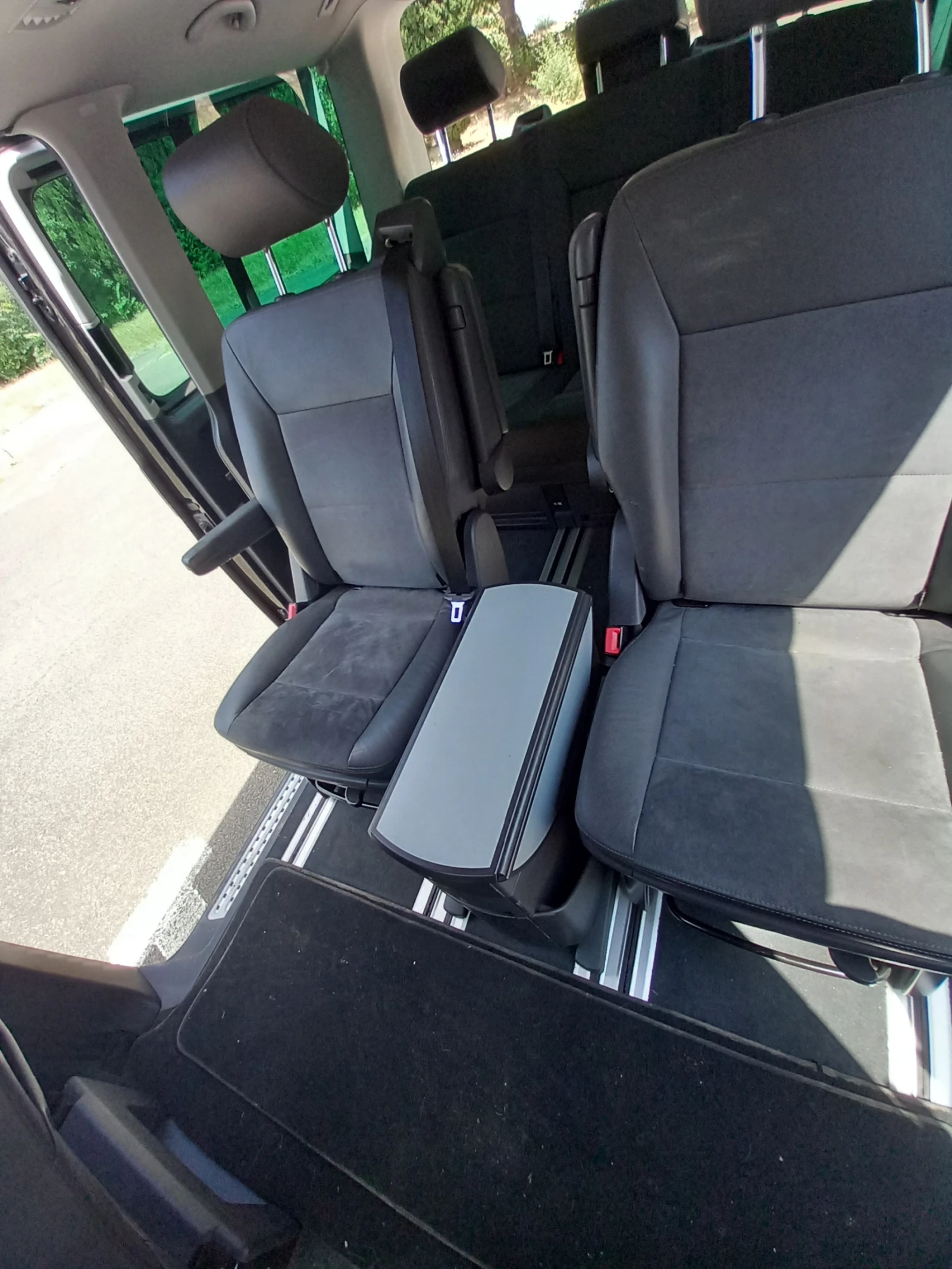 VW Multivan  Highline Bi TDI 4motion, снимка 6 - Бусове и автобуси - 55724123