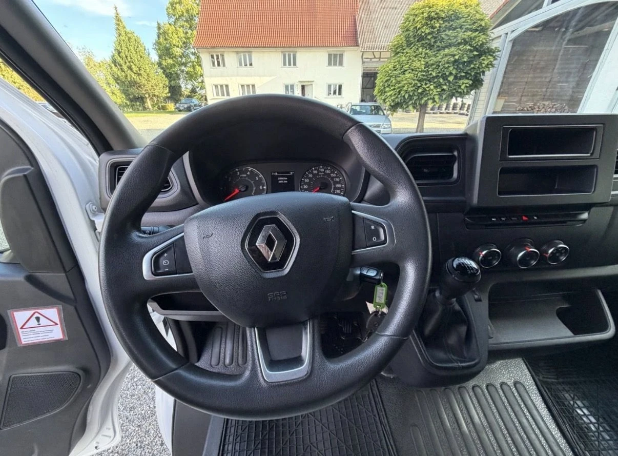 Renault Master, снимка 8 - Бусове и автобуси - 56110857