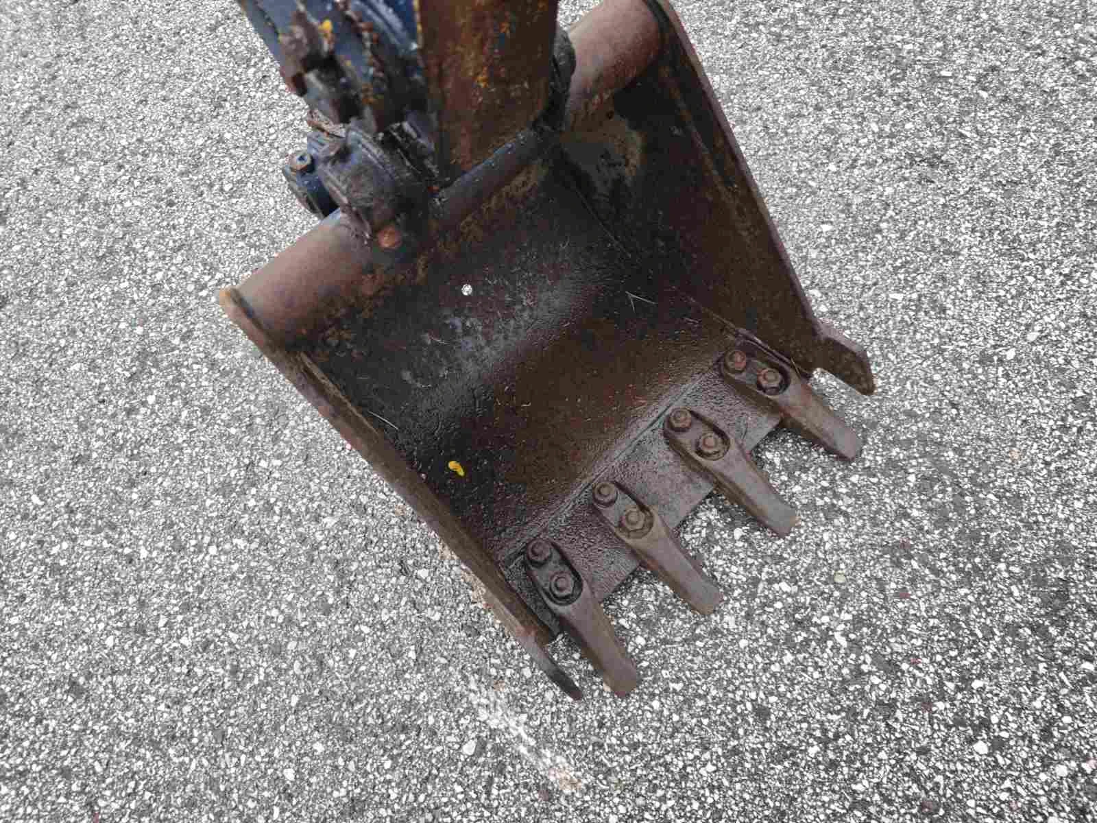 ����� Komatsu ������ 1500�� | Mobile.bg � ����������� 6