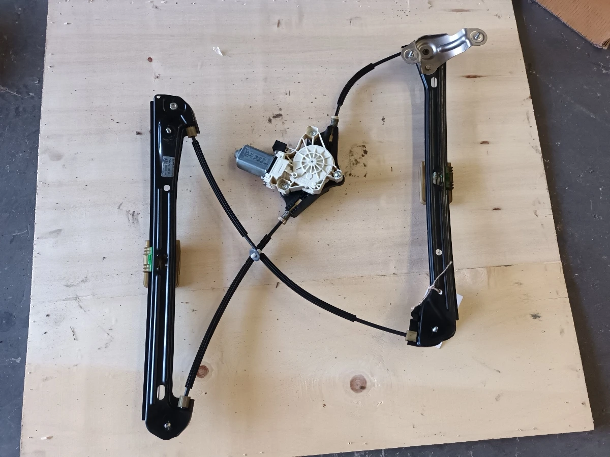 . ,     7 () | Mobile.bg   1