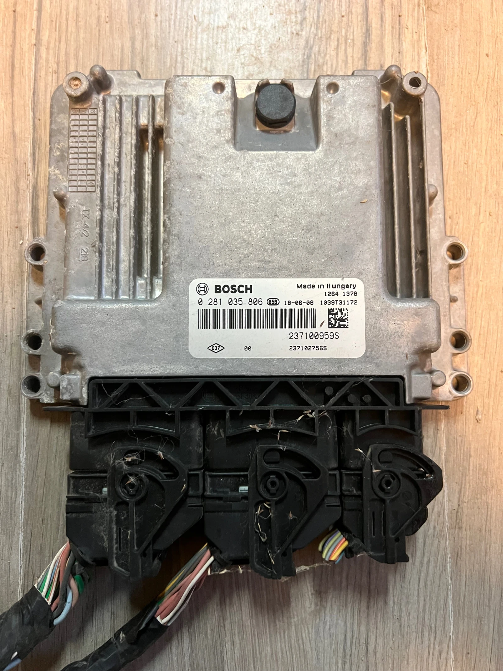 0281035806   RENAULT CLIO 4 1.5DCI  237100959S 237102756S 0 281 035 806 | Mobile.bg   1