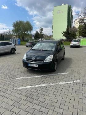 Toyota Corolla verso, снимка 1