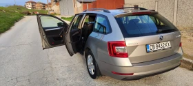 Skoda Octavia Комби Амбишън 1, 5 TSI 150к.с.бежов, снимка 9