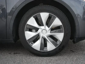 Tesla Model Y Long Range 4x4, снимка 17