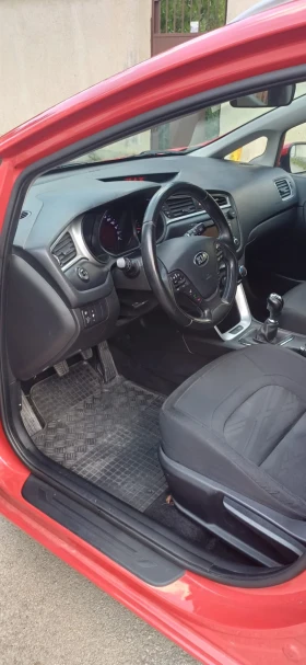 Kia Ceed, снимка 11