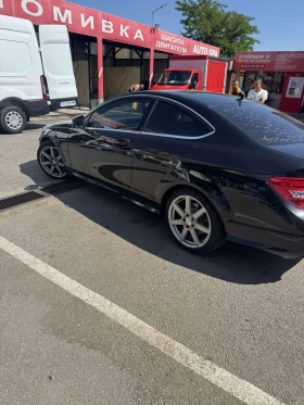 Mercedes-Benz C 220, снимка 4