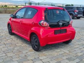 Toyota Aygo 5 врати КЛИМАТИК 2 КОМПЛЕКТА ГУМИ С ДЖАНТИ, снимка 6