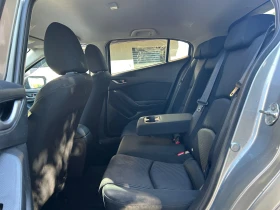 Mazda 3 2.0, снимка 10