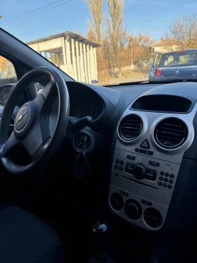 Opel Corsa Бензин , снимка 9