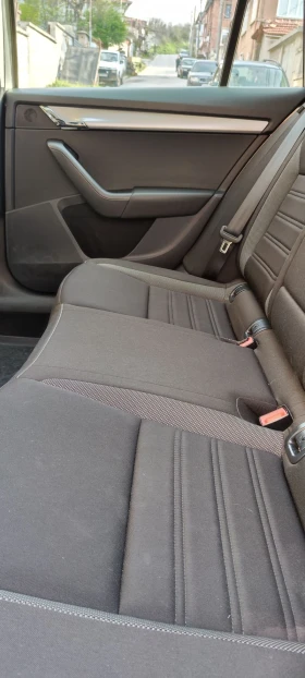 Skoda Octavia Комби Амбишън 1, 5 TSI 150к.с.бежов - 12900 € / 25230.21 лв. - 96198718 15