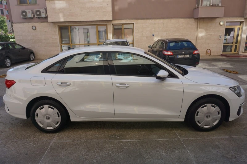 Audi A3 1.5 TFSI 35/Каско, снимка 8 - Автомобили и джипове - 45686539