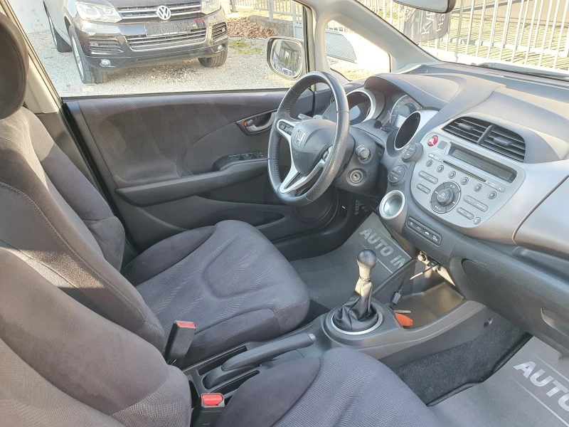 Honda Jazz 1.3/99KS., снимка 15 - Автомобили и джипове - 49377885