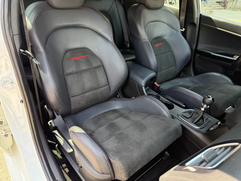 Kia Ceed GT / SWISS, снимка 11 - Автомобили и джипове - 50046455