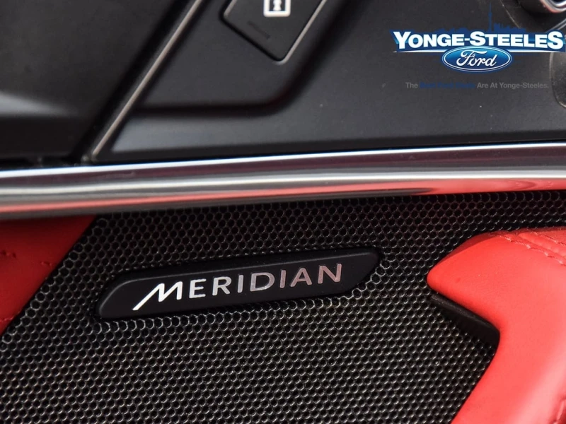 Jaguar F-Type * Convertible P300 Auto * CARFAX * ЦЕНА ДО БГ, снимка 12 - Автомобили и джипове - 52943937