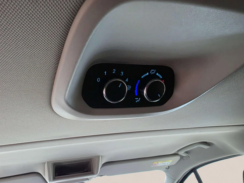 Ford Transit Custom 2.0L EcoBlue, снимка 12 - Автомобили и джипове - 53502158