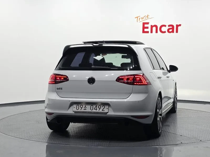 VW Golf 2.0 Gti Extreme Edition, снимка 4 - Автомобили и джипове - 55830422