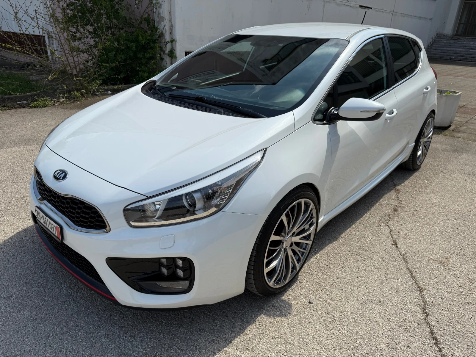 Kia Ceed GT / SWISS, снимка 1
