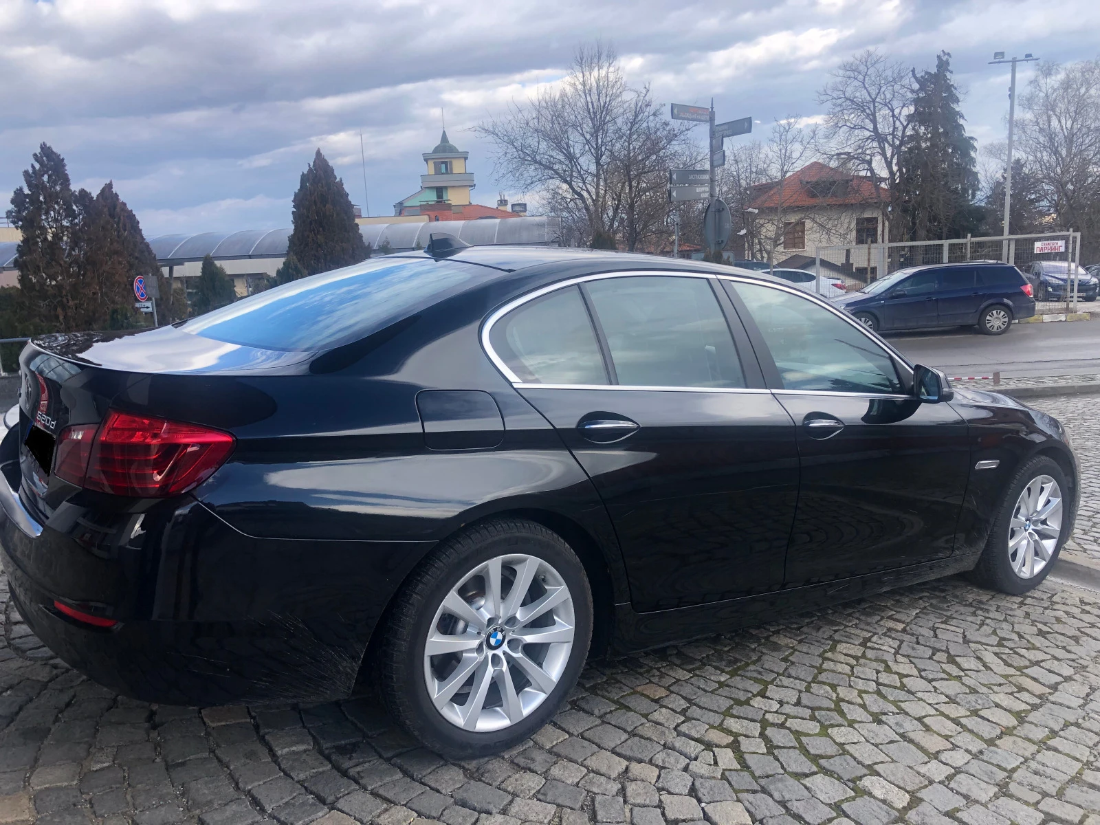 BMW 520 xDrive - изображение 3