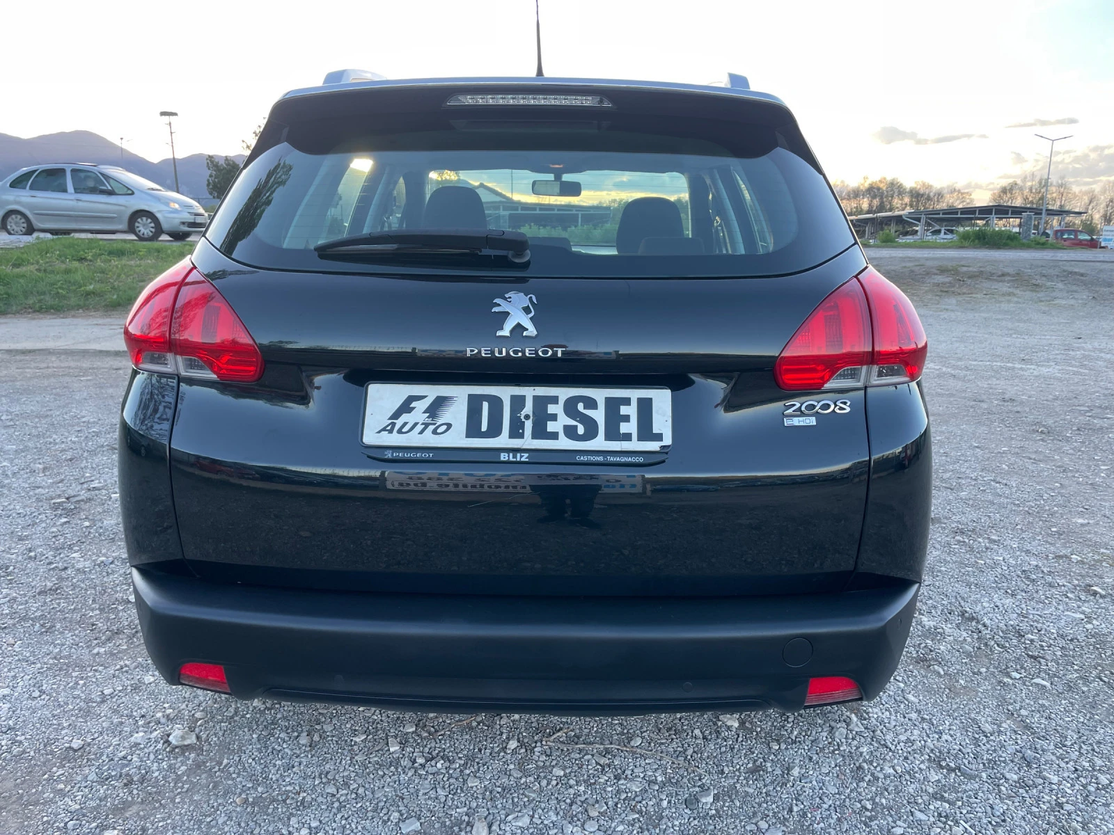 Peugeot 2008 1.6HDI-ITALIA - изображение 9