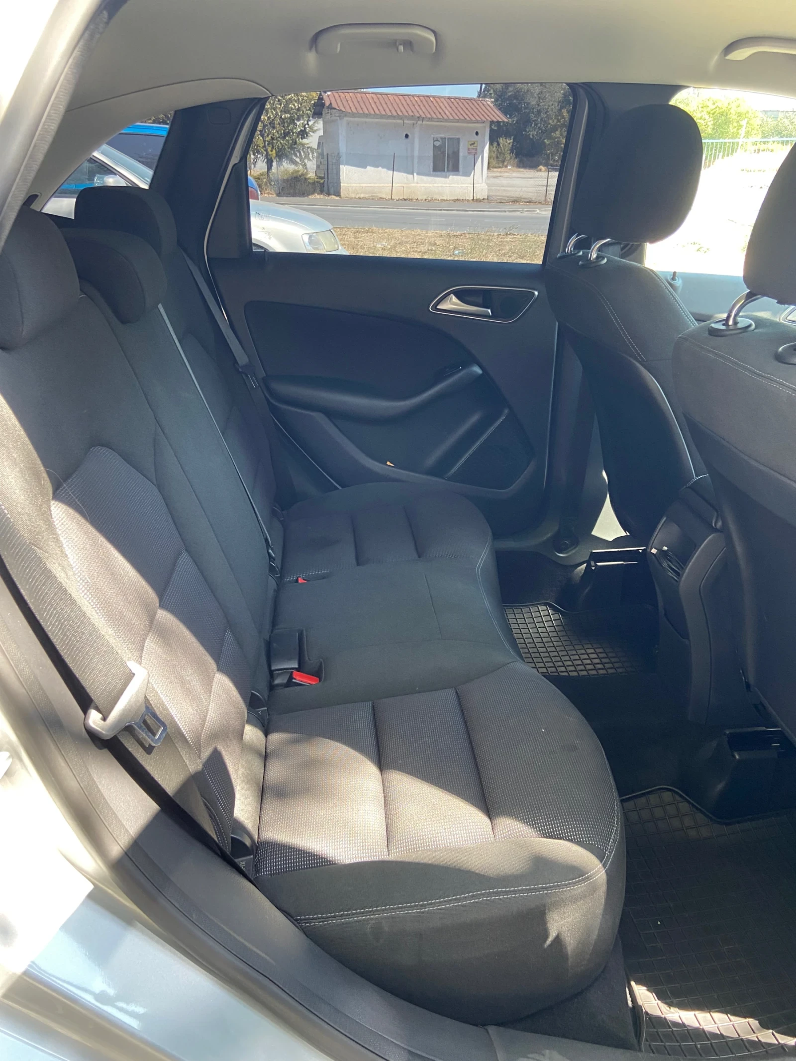 Mercedes-Benz B 180 | Mobile.bg   12