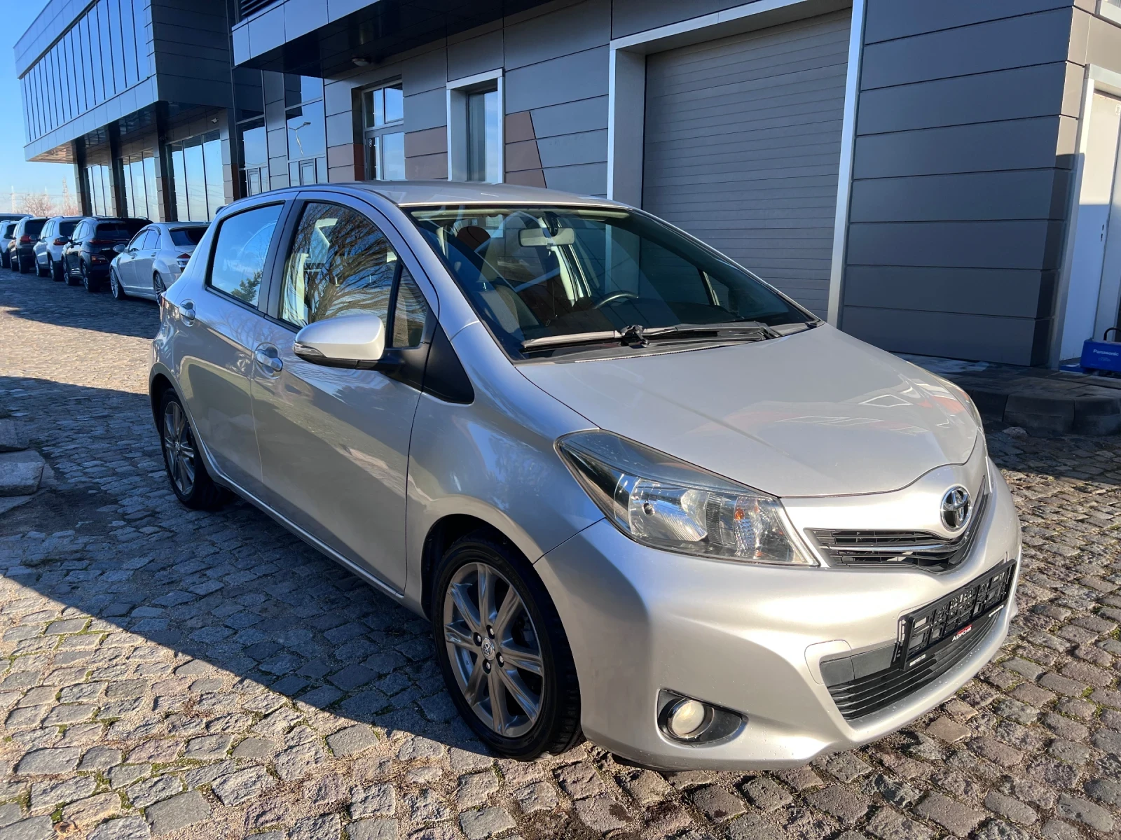 Toyota Yaris 1.3 Gaz - изображение 4