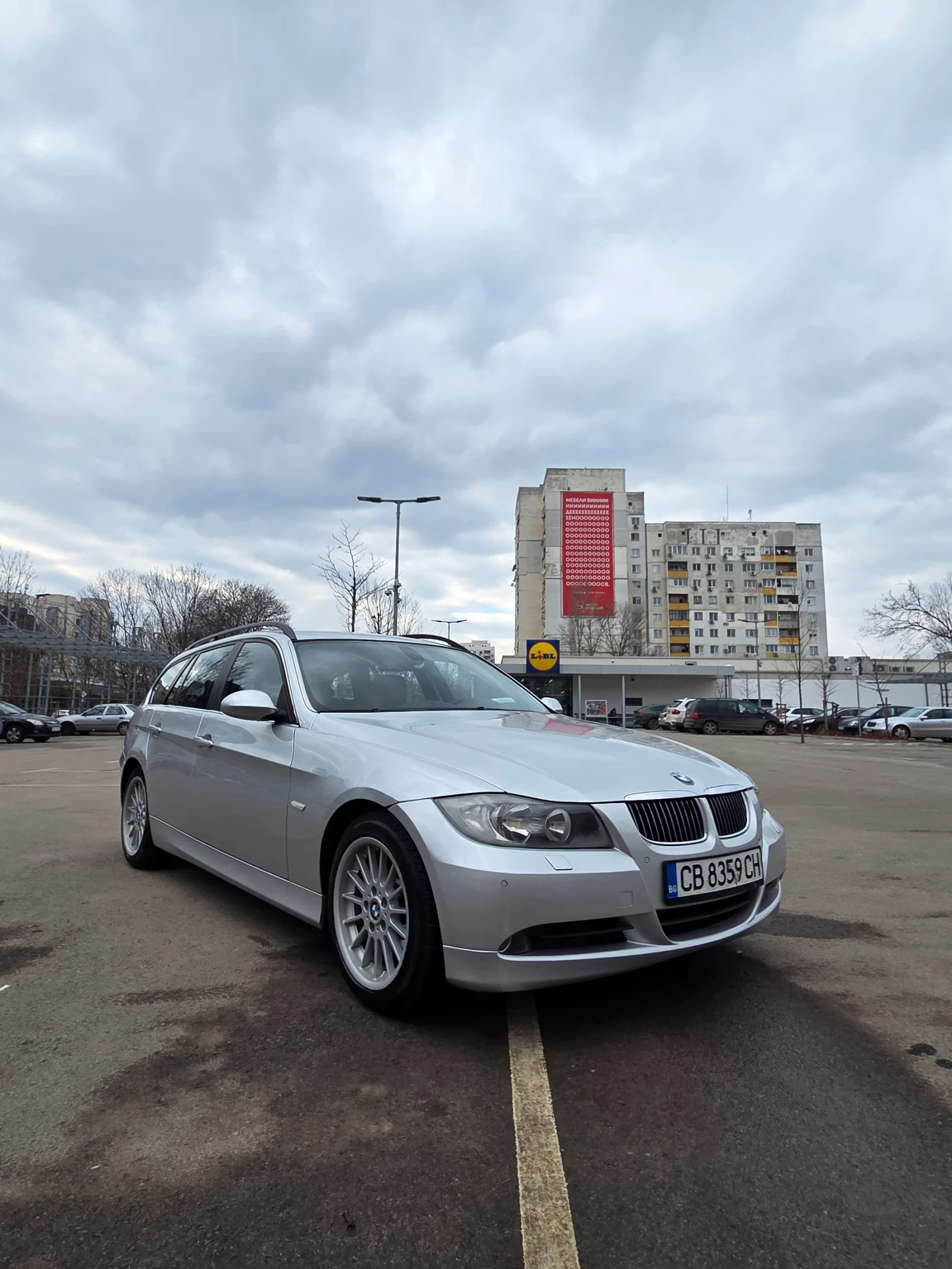 BMW 325  - изображение 4