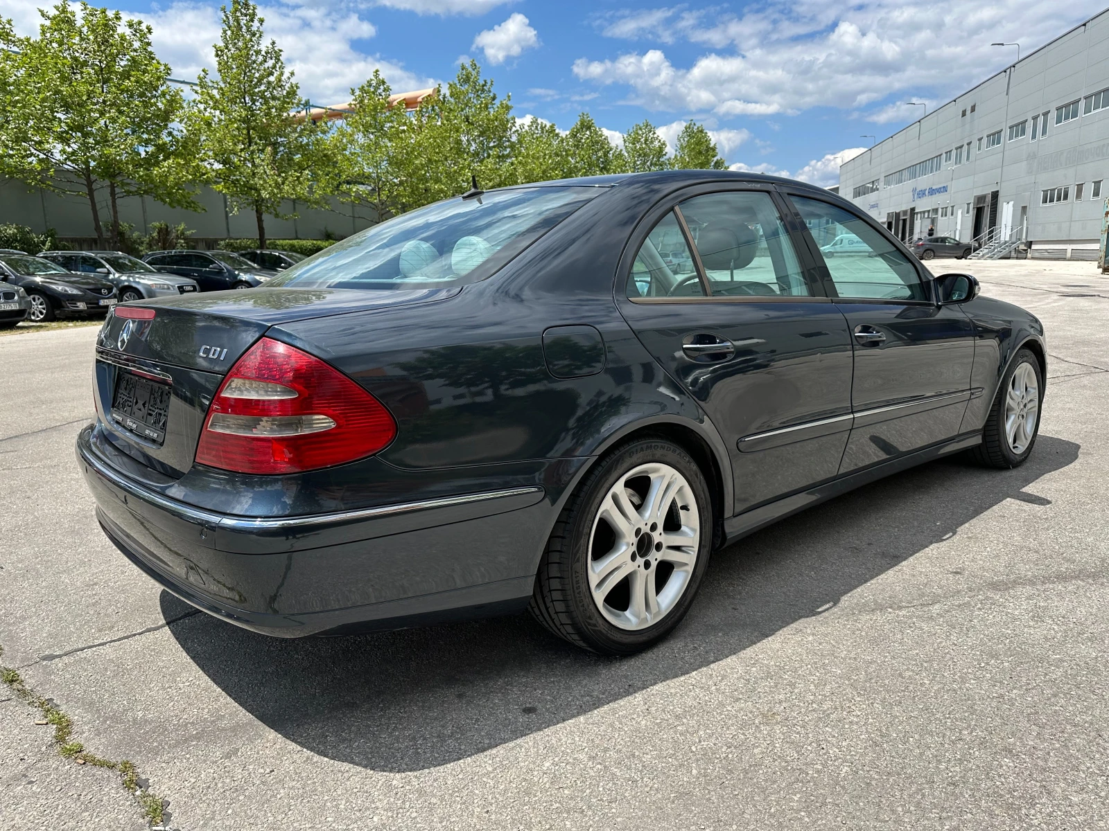 Mercedes-Benz E 280 3.2d 177 к.с. - изображение 4