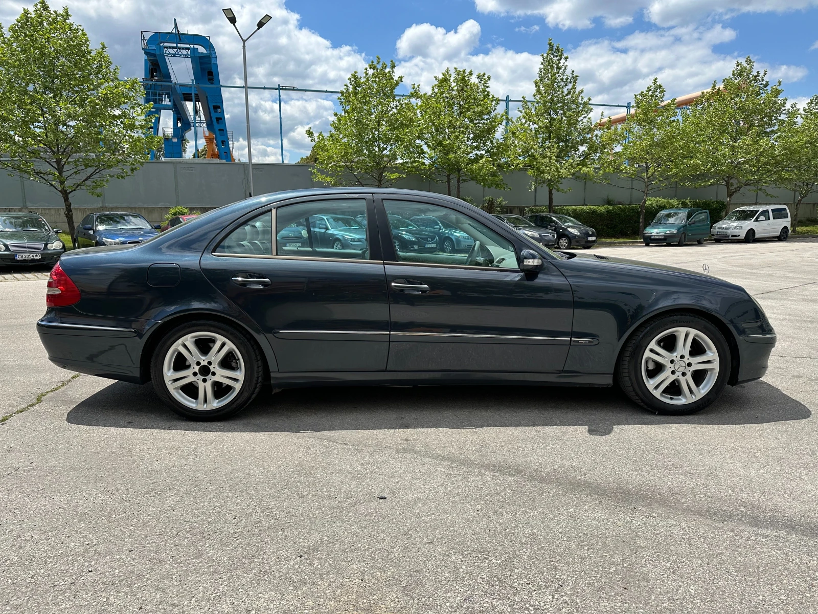 Mercedes-Benz E 280 3.2d 177 к.с. - изображение 5