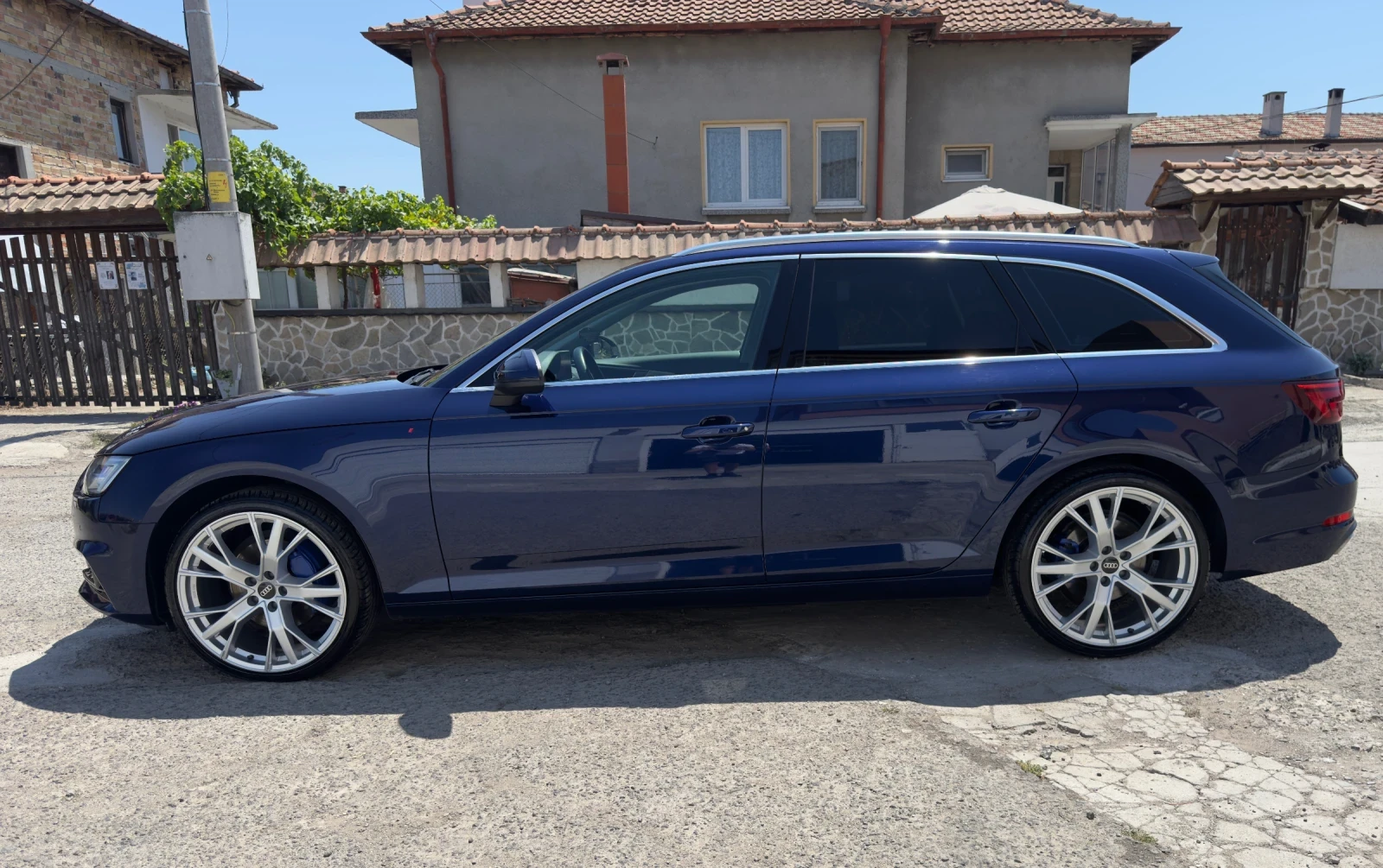 Audi A4 B9 - изображение 2