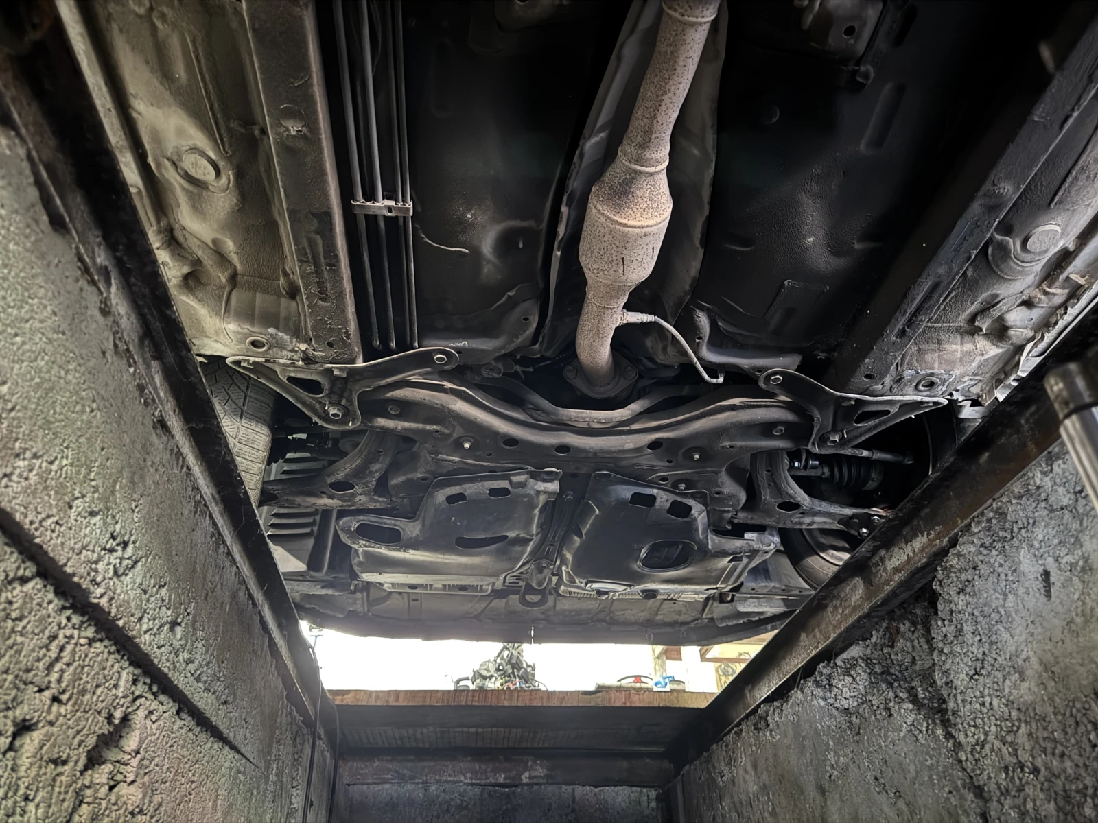 Toyota Avensis 1.8 vvti | Mobile.bg — изображение 17