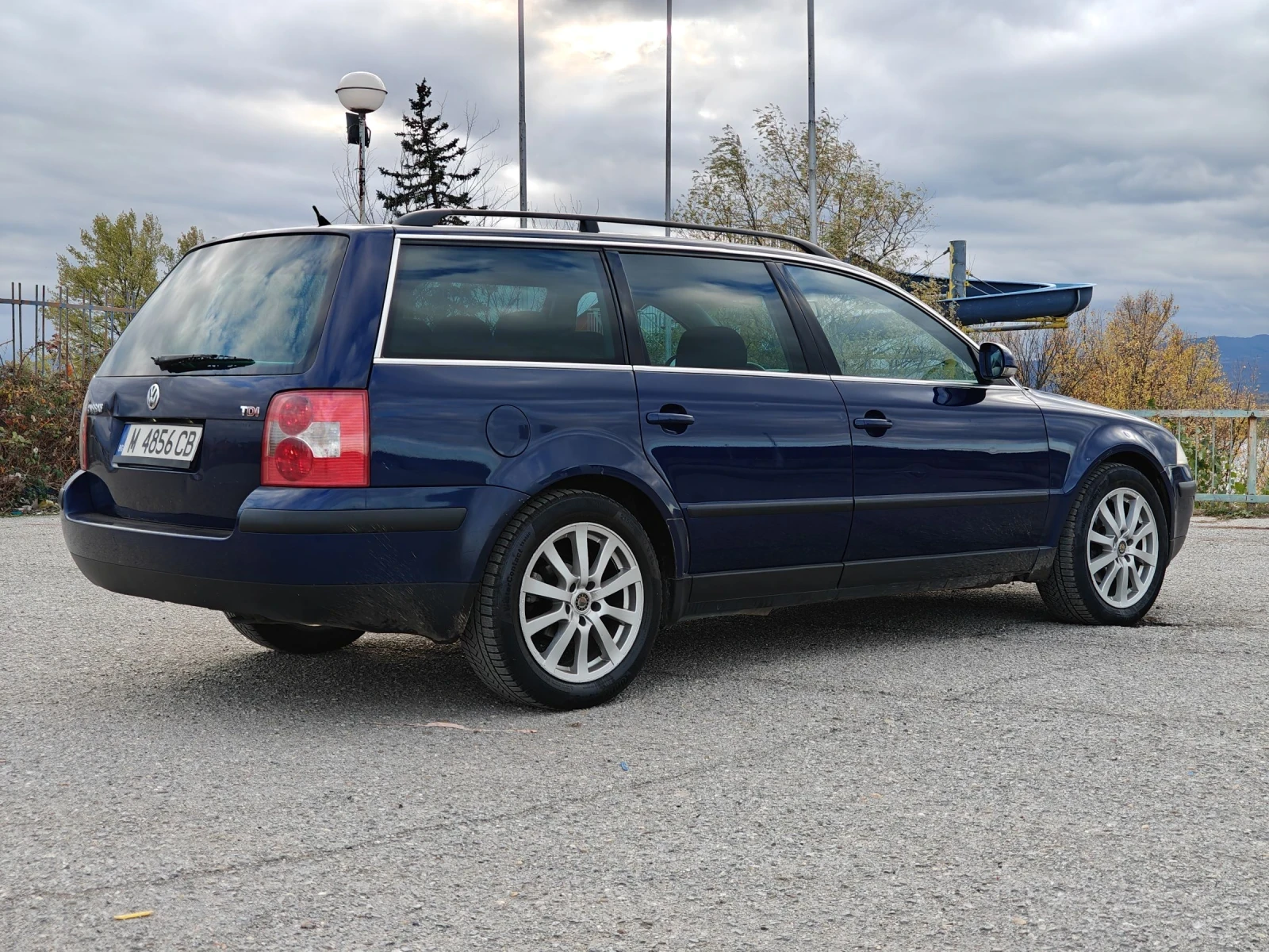 VW Passat 1.9TDI 131 6ск - изображение 4