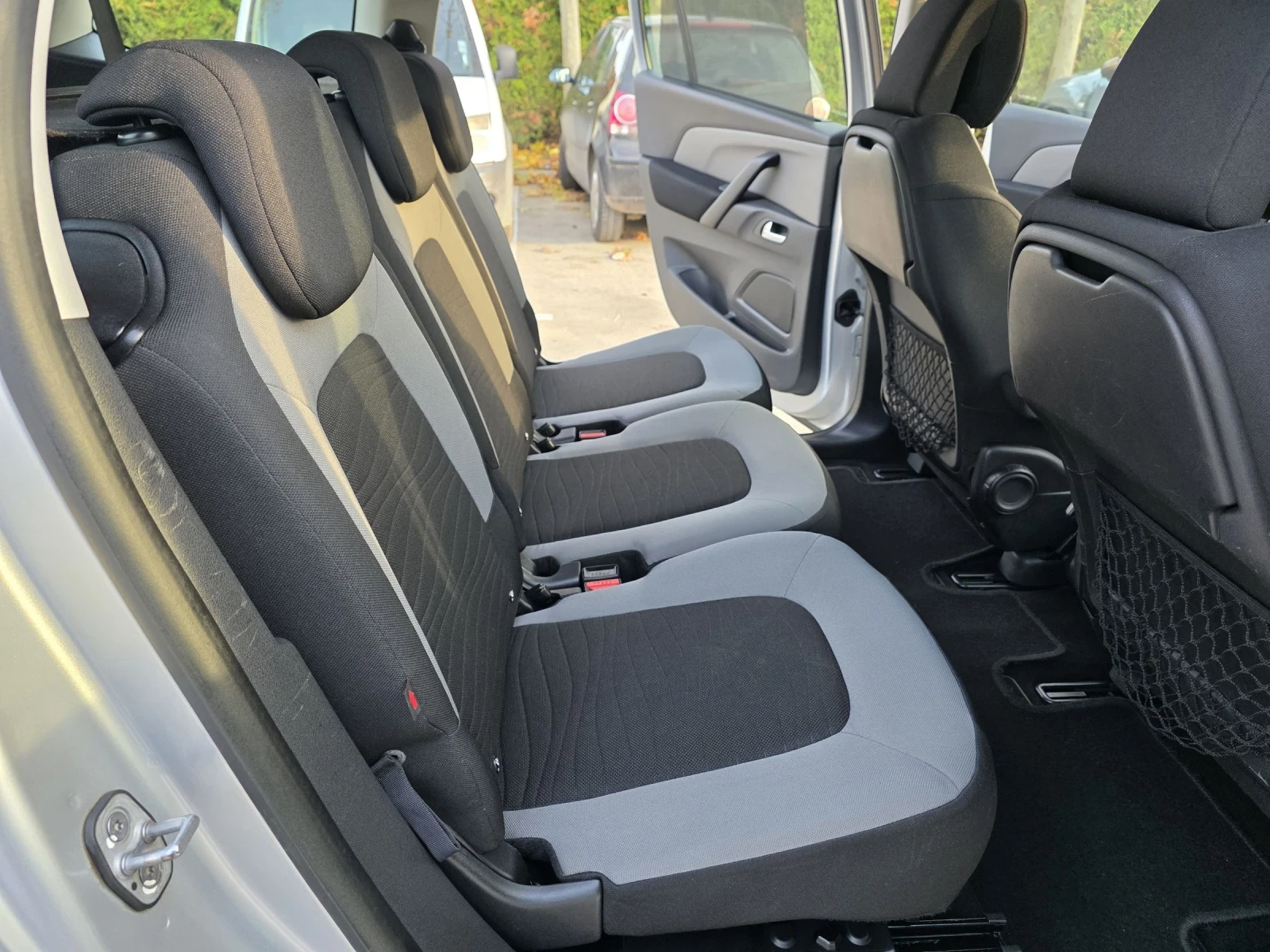 Citroen C4 Picasso 1.6HDI-115kc 6+ 1  | Mobile.bg   13