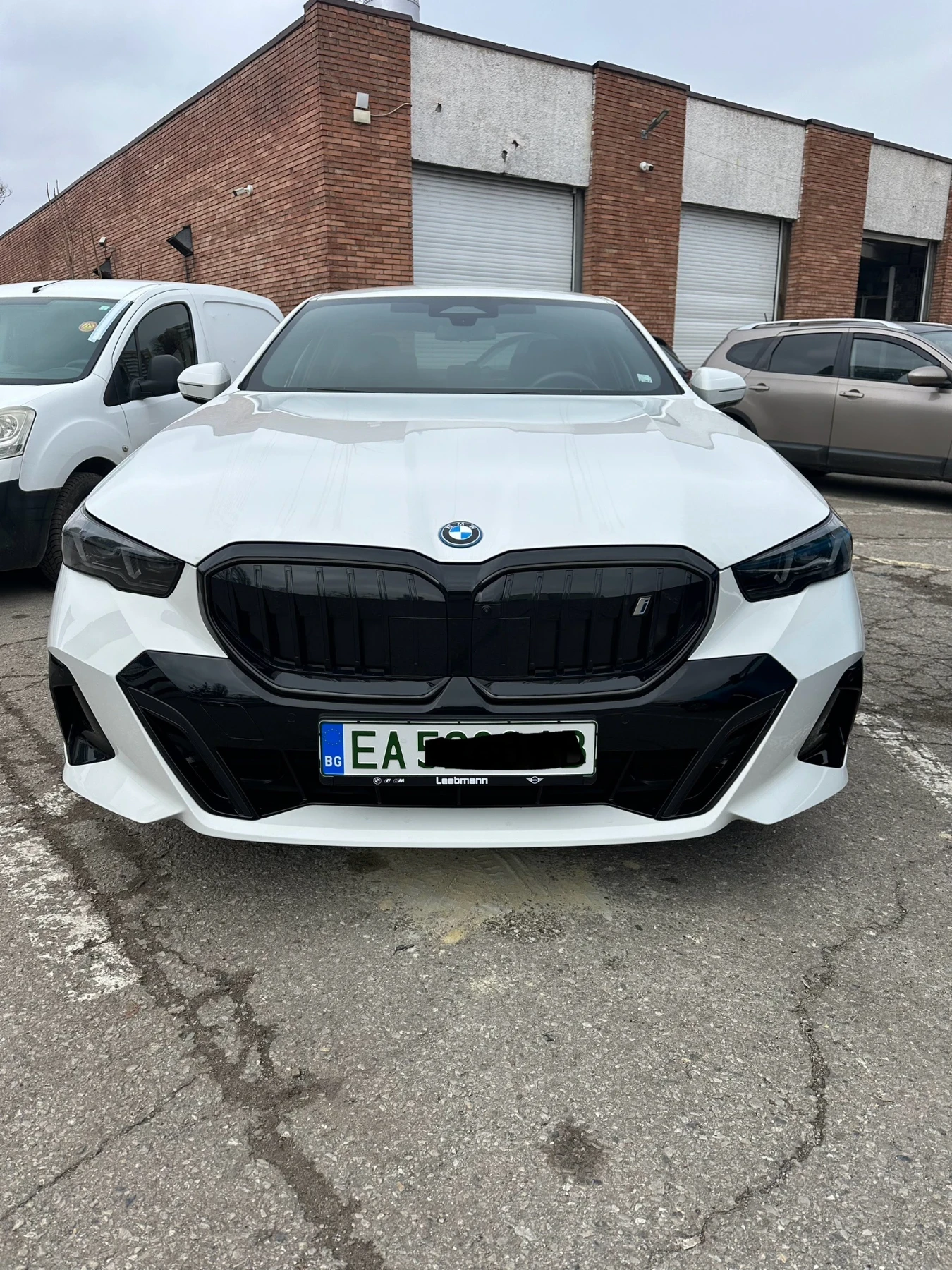 BMW i5 BMW i5 Xdrive M40, снимка 2 - Автомобили и джипове - 53870946