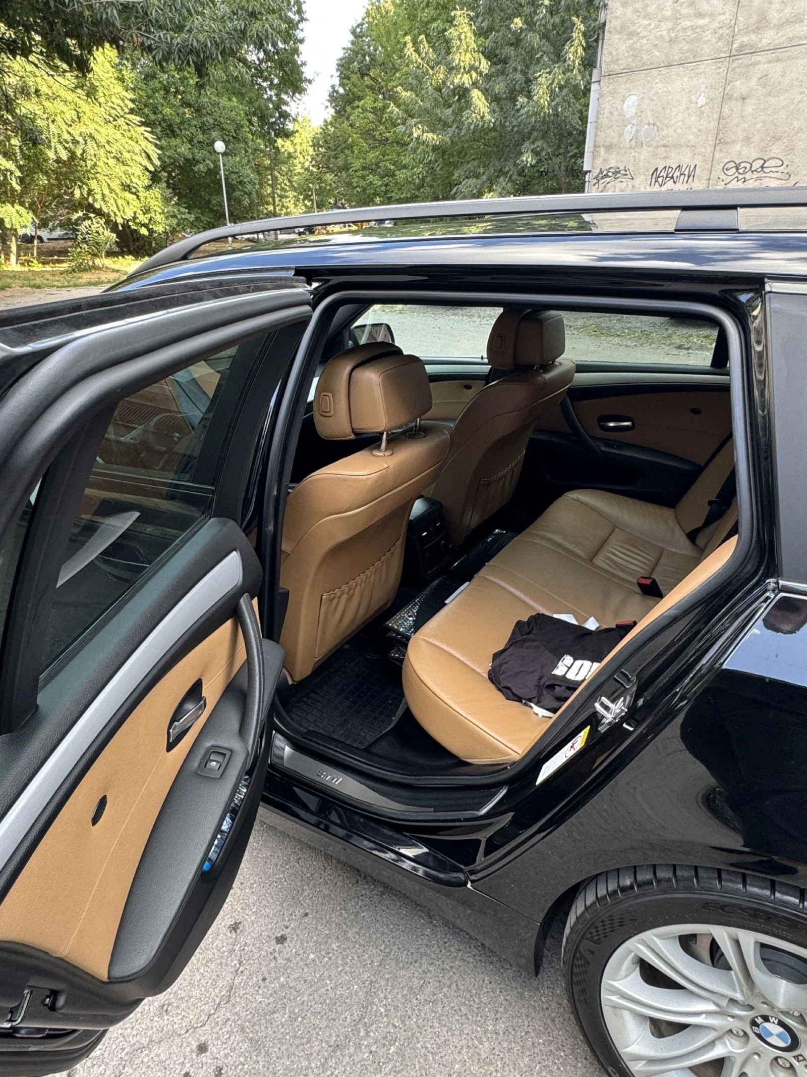 BMW 525, снимка 6 - Автомобили и джипове - 53938835