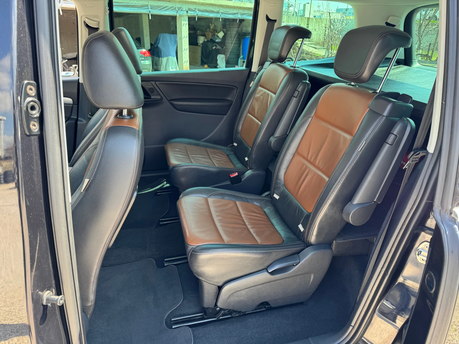 VW Sharan БИЗНЕС-ЛУКС, снимка 12 - Автомобили и джипове - 53976054