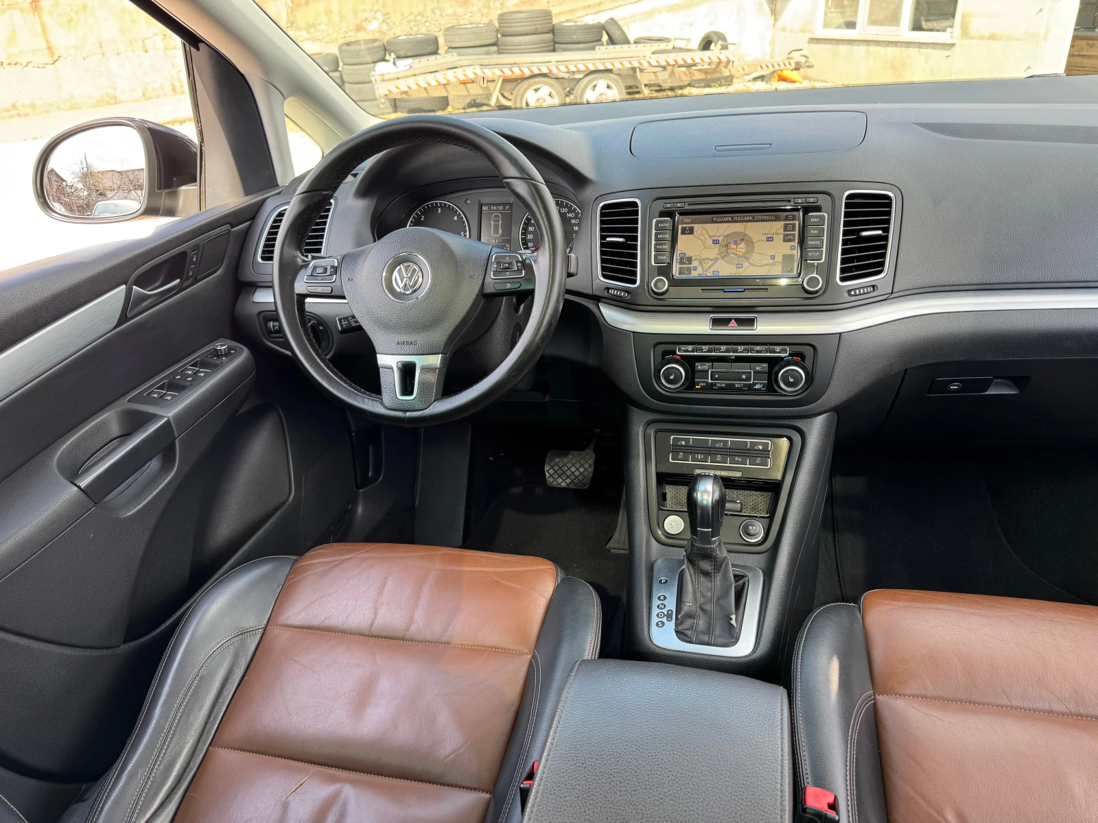VW Sharan БИЗНЕС-ЛУКС, снимка 11 - Автомобили и джипове - 53976054