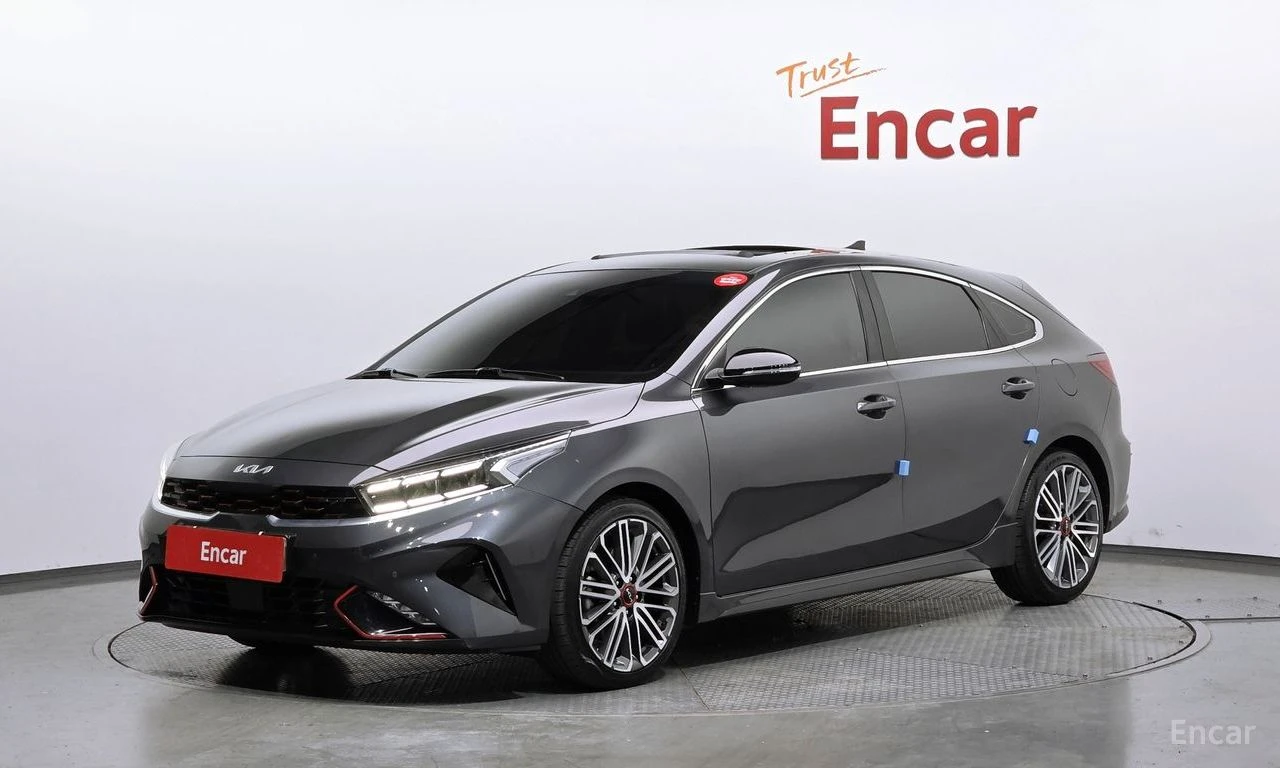 Kia K3 * 1.6T* GT* SIGNATURE* ПОДГРЕВ* ОБДУХВАНЕ* ШИБИДАХ