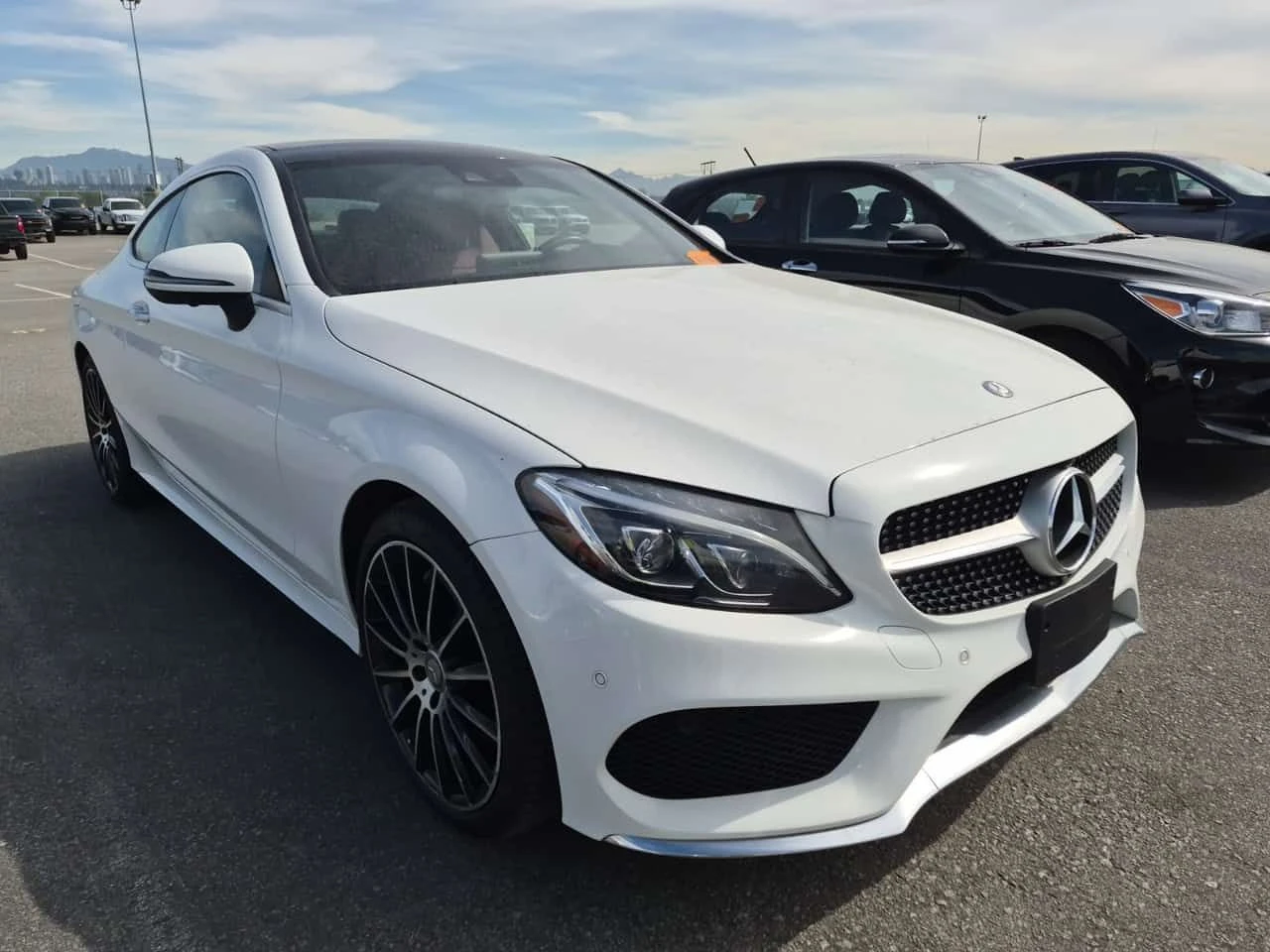 Mercedes-Benz C 300 AMG-LINE| 360| BURMESTER| ШИБИДАХ| CARFAX, снимка 2 - Автомобили и джипове - 54529205