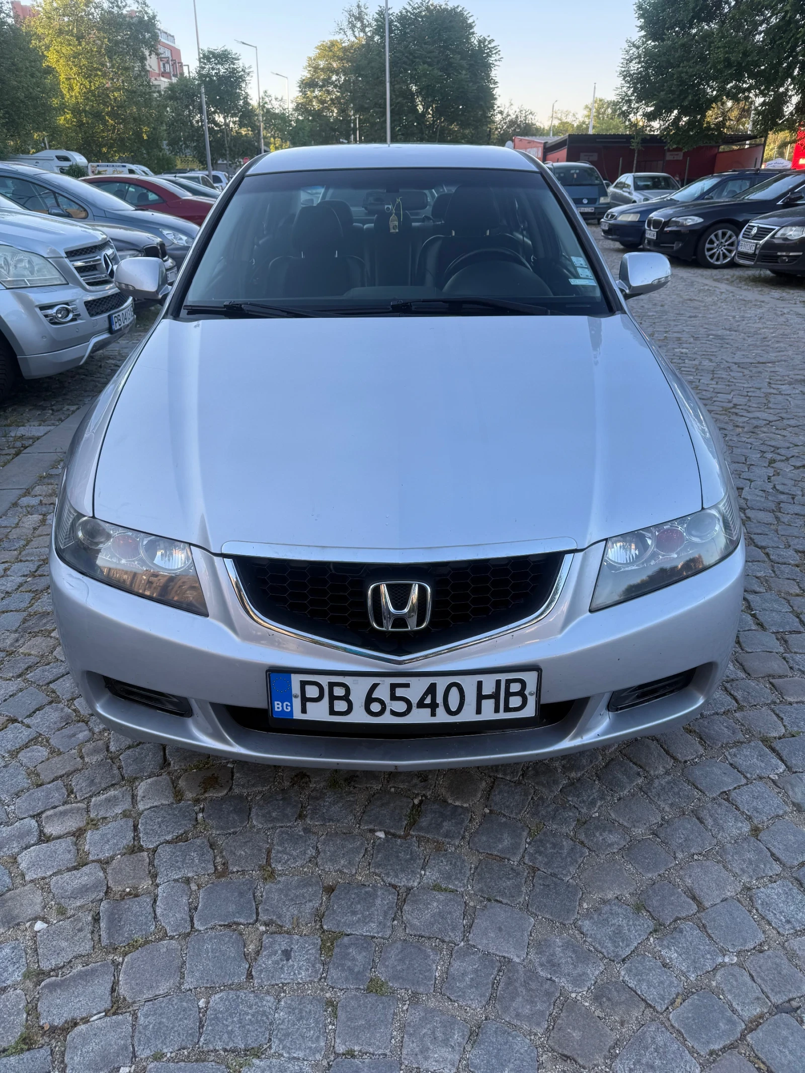 Honda Accord, снимка 2 - Автомобили и джипове - 54556174