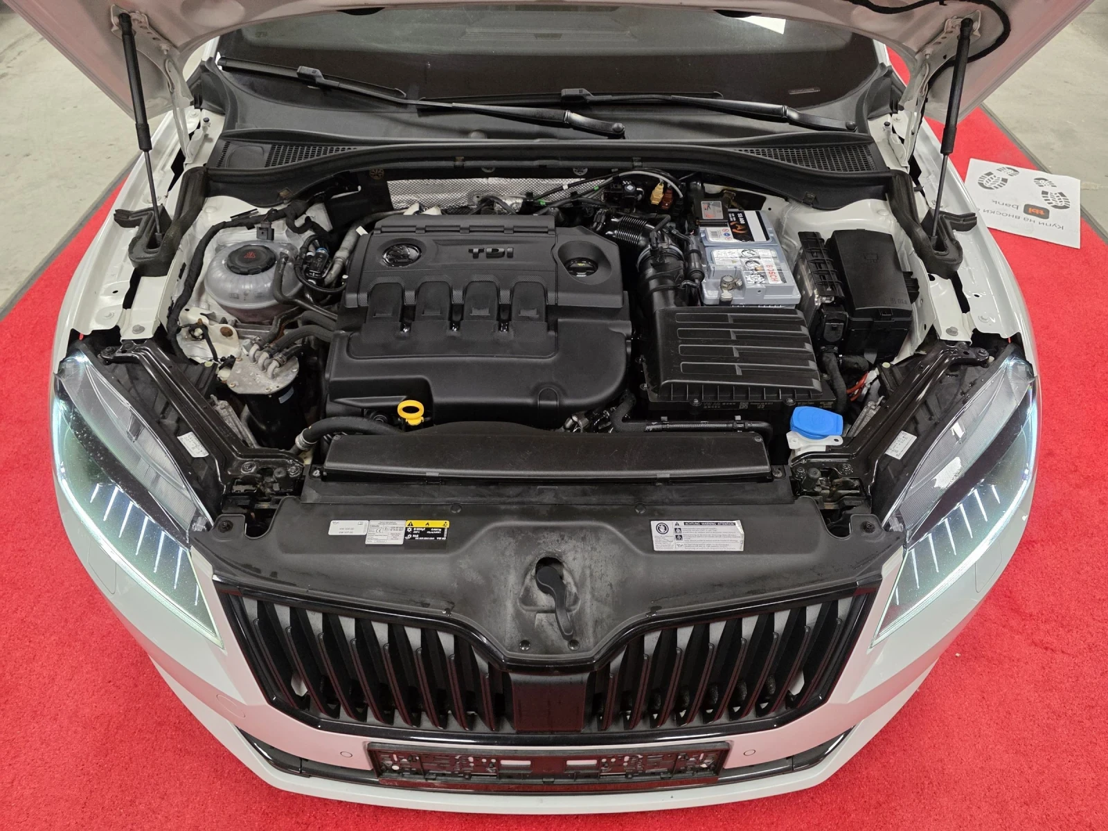 Skoda Superb 2.0 TDI 190hp | Sportline | Всички екстри , снимка 11 - Автомобили и джипове - 54611377