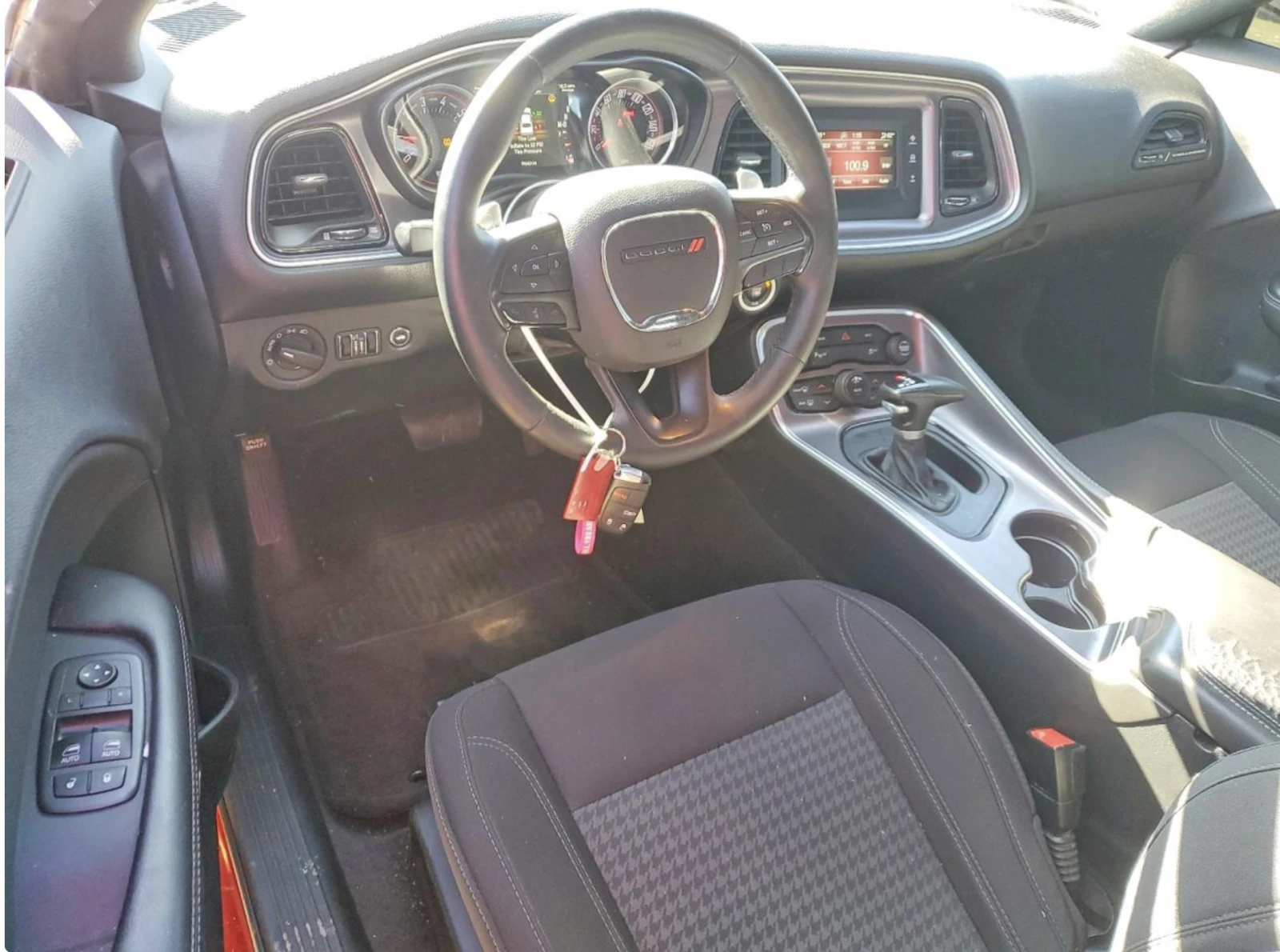 Dodge Challenger ���������� | Mobile.bg � ����������� 8