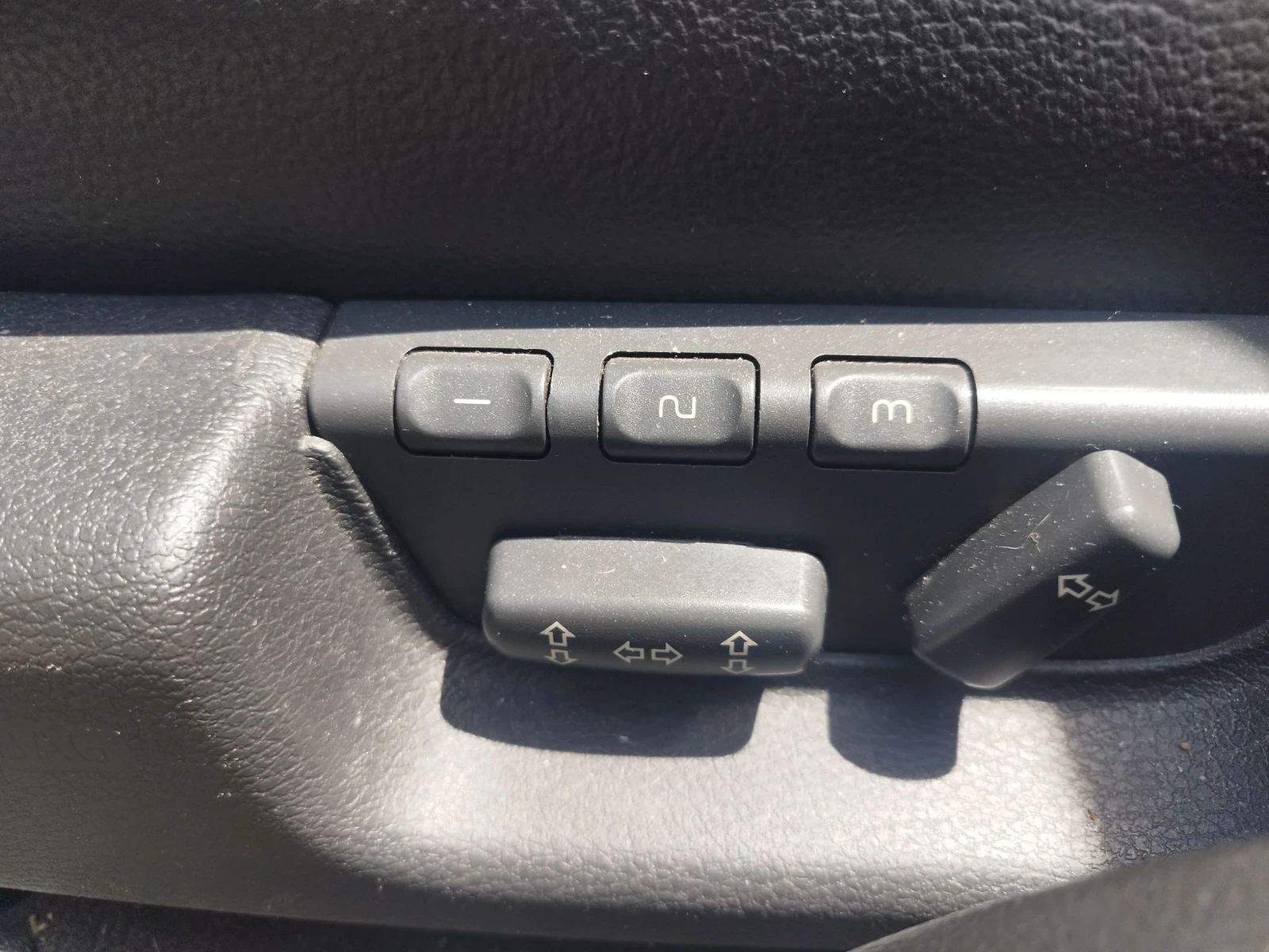 Volvo Xc70 Крос кънтри 4?4, снимка 2 - Автомобили и джипове - 54724435